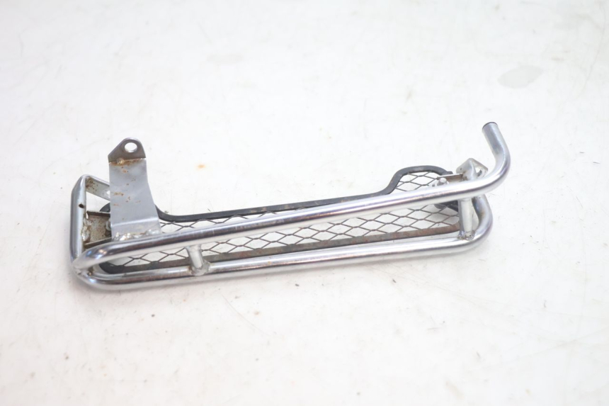 photo de RADIATOR COVER SUZUKI DR S 600 (1985 - 1989) - Technical close-up