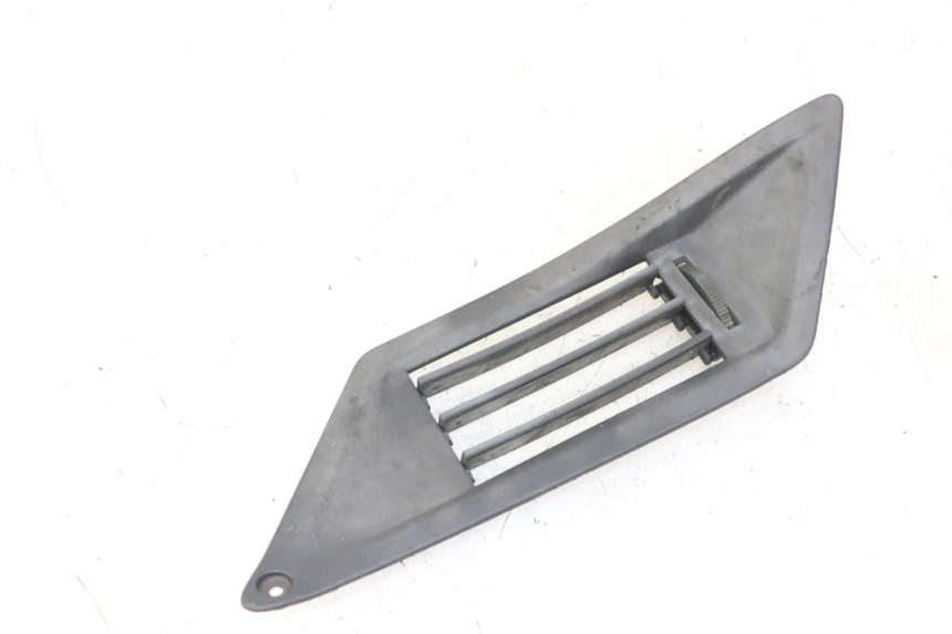 photo de RIGHT RADIATOR COVER GILERA NEXUS 125 (2009 - 2013) - Main view