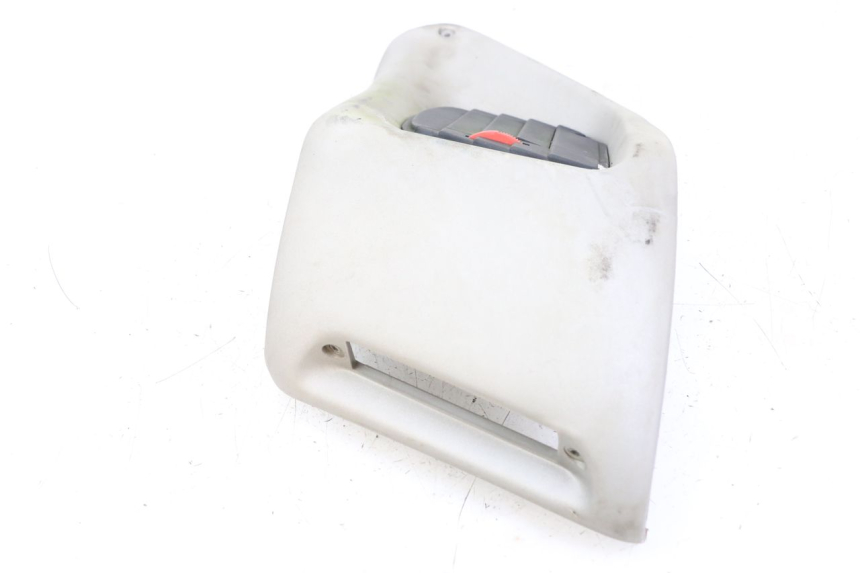 photo de RIGHT RADIATOR COVER GILERA RUNNER LC 50 (1997 - 1998) - Alternative perspective