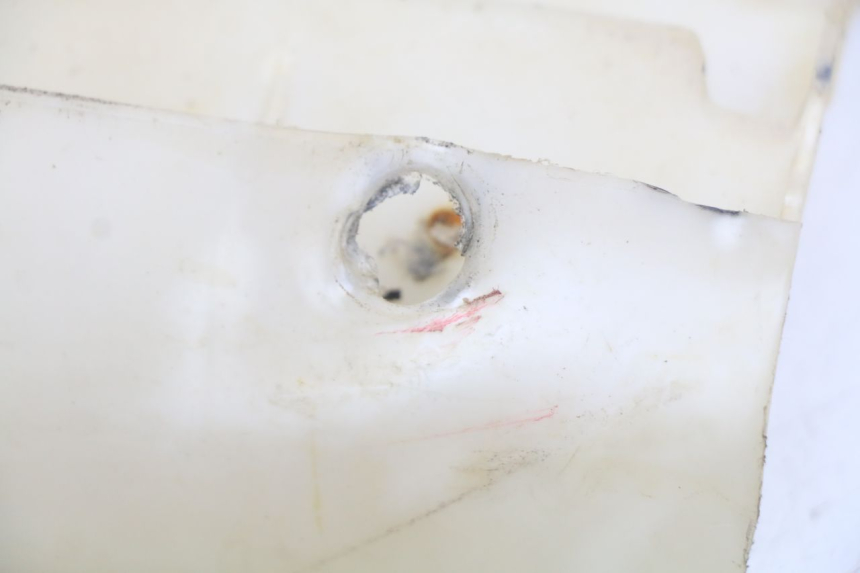 photo de LEFT RADIATOR GRILL HONDA CRF CR-F 450 (2009 - 2012) - Alternative perspective