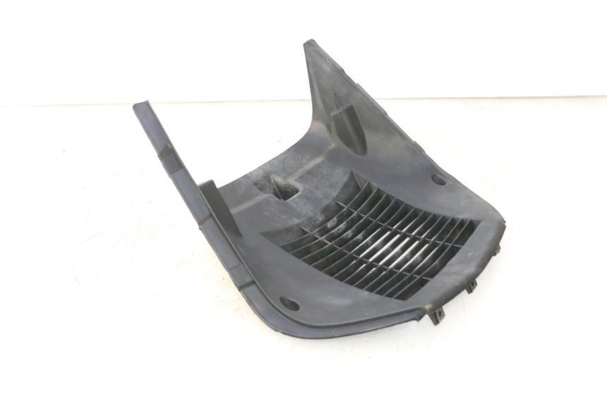 photo de RADIATOR COVER NECO GPX LC 2T 50 (2014 - 2018) - Component detail