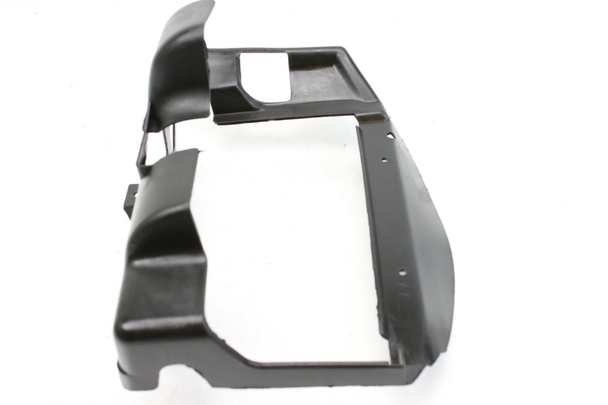 photo de RADIATOR GRILLE PIAGGIO HEXAGON 2T 125 (1994 - 1998) - Component detail