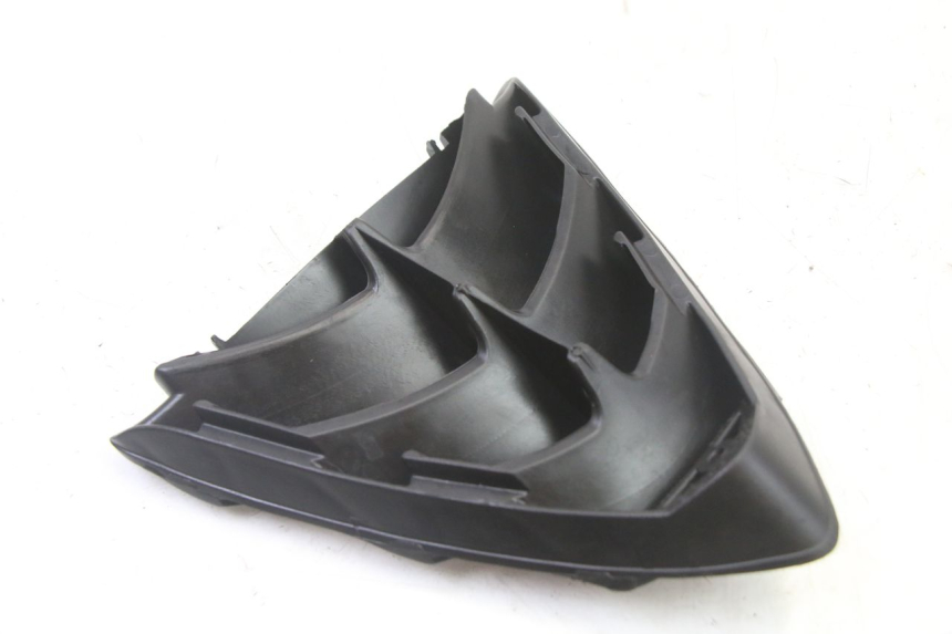 photo de RADIATOR COVER PIAGGIO NRG POWER PUREJET 50 (2018 - 2021) - Alternative perspective