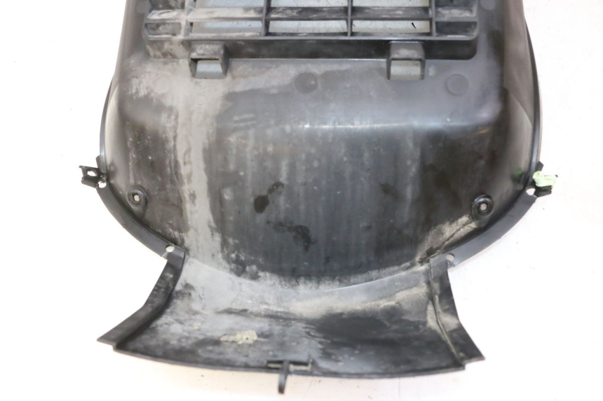 photo de RADIATOR COVER PEUGEOT SATELIS 125 (2013 - 2018) - Component detail