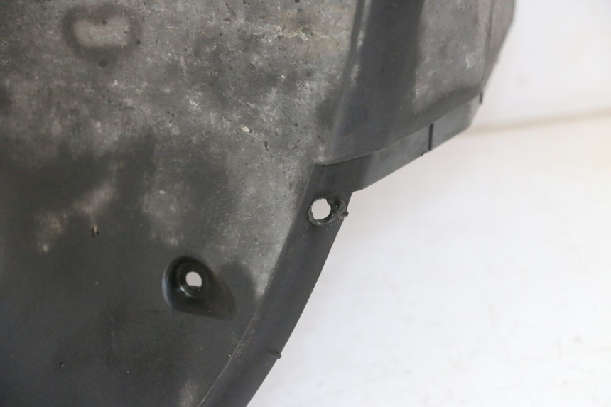 photo de RADIATOR COVER PEUGEOT SATELIS 125 (2013 - 2018) - Additional view of the item