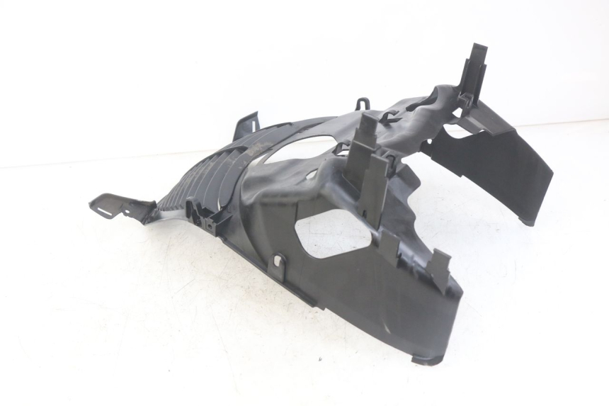 photo de RADIATOR GRILLE MBK SKYCRUISER 125 (2010 - 2013) - Zoom on usage condition