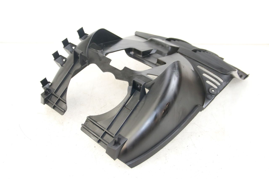 photo de RADIATOR COVER MBK SKYCRUISER 125 (2006 - 2009) - Component detail