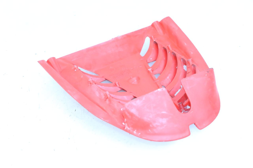 photo de RADIATOR COVER APRILIA SR CARB LC 2T 50 (2004 - 2012) - Component detail