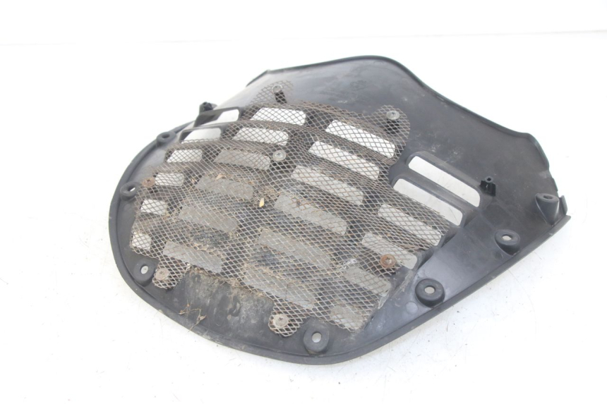 photo de RADIATOR COVER KYMCO X-CITING XCITING 400 (2014 - 2018) - Zoom on usage condition