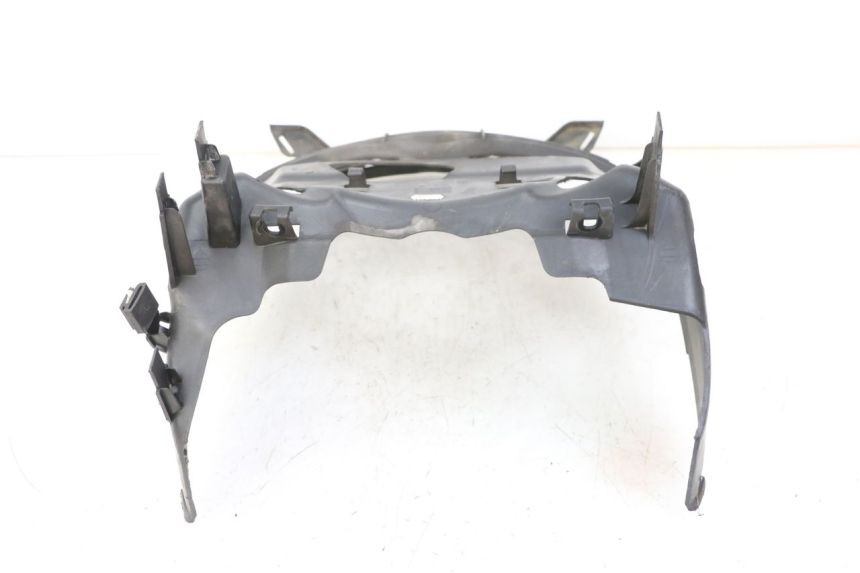 photo de RADIATOR GRILLE YAMAHA X-MAX XMAX ABS 250 (2010 - 2012) - Fixing points details