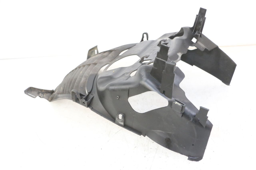 photo de RADIATOR GRILLE YAMAHA X-MAX XMAX ABS 250 (2010 - 2012) - Surface and material condition