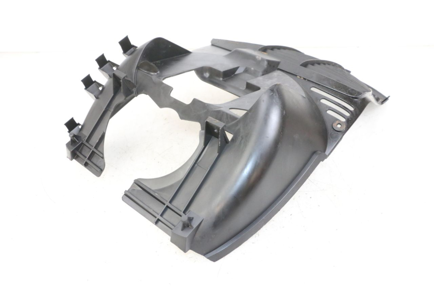 photo de RADIATOR GRILLE YAMAHA X-MAX XMAX 250 (2006 - 2009) - Surface and material condition