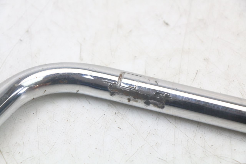 photo de HANDLEBAR PEUGEOT 103 VOGUE VS2 50 (2004 - 2017) - Fixing points details