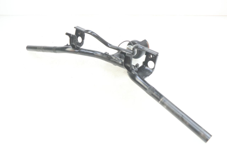 photo de HANDLEBAR KYMCO AGILITY 16+ 4T 50 (2018 - 2023) - Fixing points details