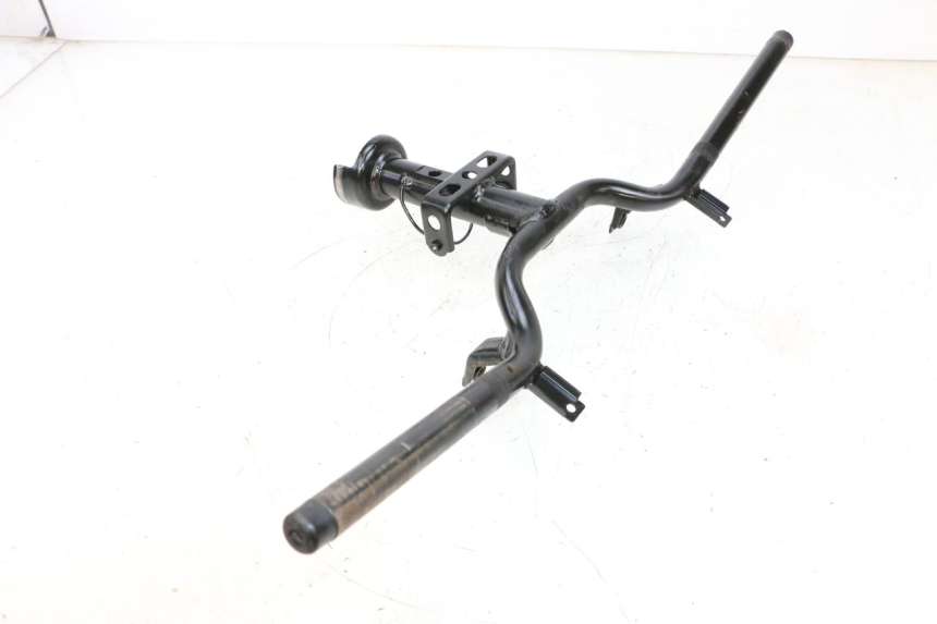 photo de HANDLEBAR KYMCO AGILITY 4T 50 (2018 - 2022) - Alternative perspective