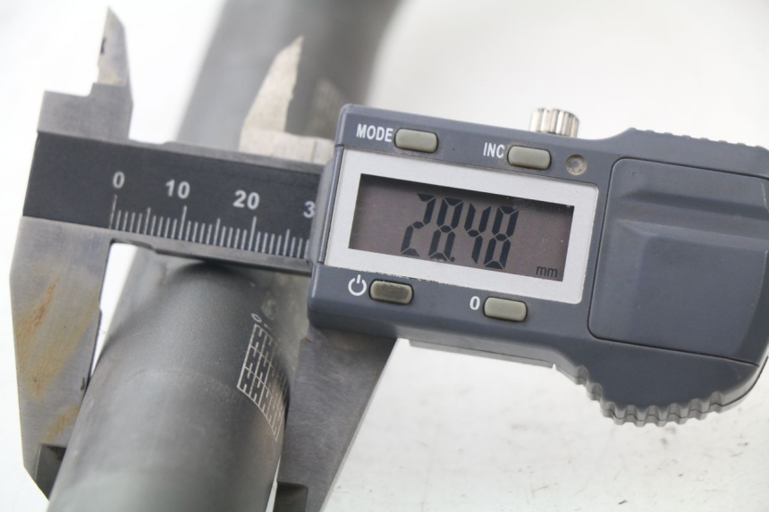 photo de HANDLEBAR HONDA CR 125 (2000 - 2001) - Component detail