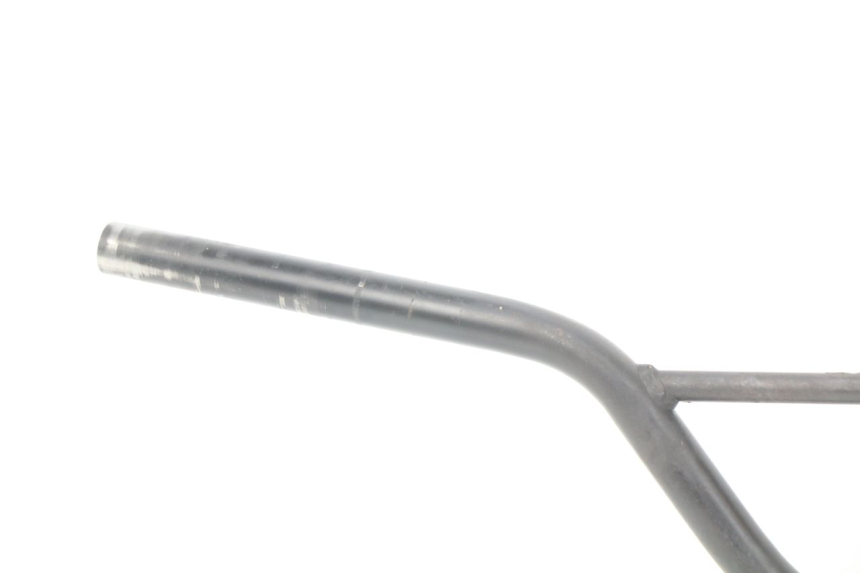photo de HANDLEBAR LONCIN DIRT BIKE 125 - Fixing points details