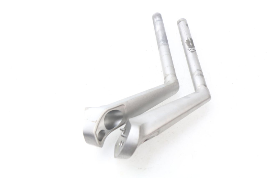 photo de HANDLEBAR YAMAHA FJR ABS 1300 (2006 - 2012) - Alternative perspective