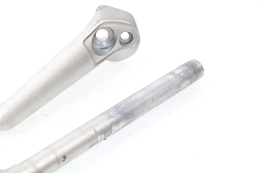 photo de HANDLEBAR YAMAHA FJR ABS 1300 (2006 - 2012) - Surface and material condition