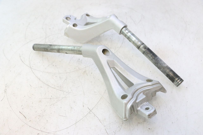 photo de HANDLEBAR GILERA GP 800 (2007 - 2013) - Alternative perspective