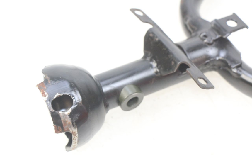 photo de HANDLEBAR PEUGEOT KISBEE 4T 50 (2010 - 2017) - Zoom on usage condition