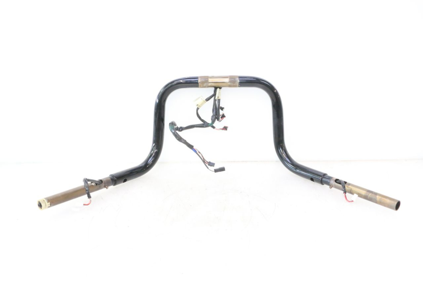 photo de HANDLEBAR HARLEY DAVIDSON ROAD GLIDE FLTRXSE 1920 (2018 - 2022) - Fixing points details