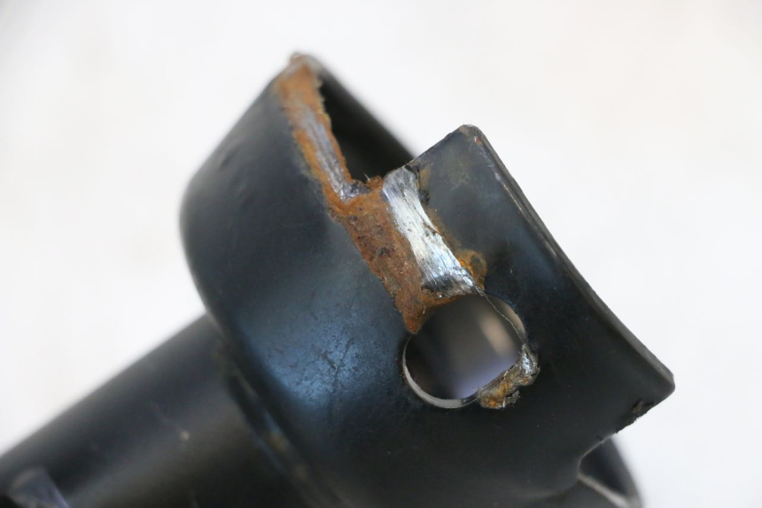 photo de HANDLEBAR PEUGEOT SATELIS COMPRESSOR K15 125 (2006 - 2009) - Alternative perspective