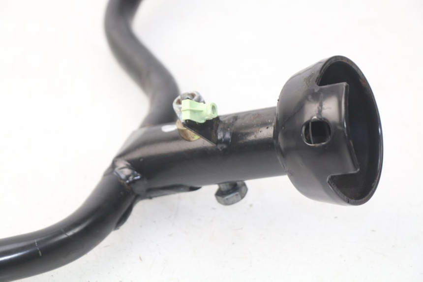 photo de HANDLEBAR PEUGEOT SATELIS 300 (2012 - 2015) - Zoom on usage condition