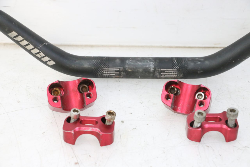 photo de HANDLEBAR GILERA SMT SUPERMOTARD 50 (2009 - 2017) - Detailed visual inspection