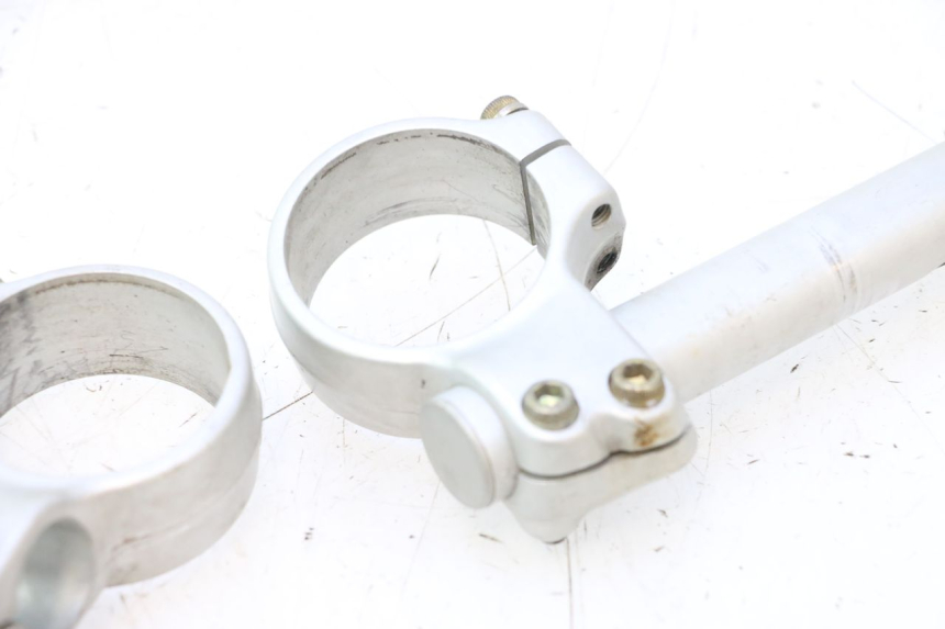 photo de HANDLEBAR DUCATI SS IE DS CARENEE 1000 (2002 - 2006) - Technical close-up