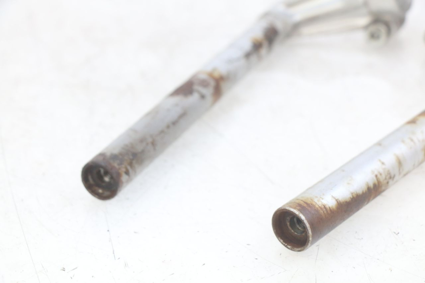 photo de HANDLEBAR DAELIM VJ ROADWIN FI 125 (2008 - 2017) - Alternative perspective