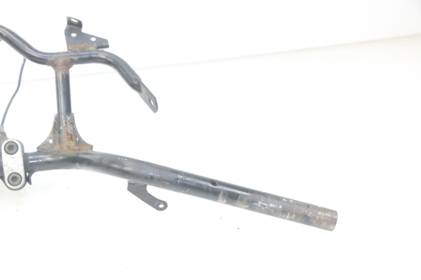 photo de HANDLEBAR YAMAHA XMAX X-MAX 125 (2006 - 2009) - Fixing points details