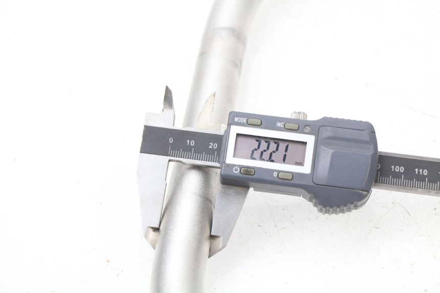 photo de HANDLEBAR YAMAHA YZ 80 (1998 - 2001) - Zoom on usage condition