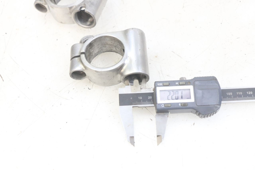 photo de HANDLEBAR KAWASAKI ZX-6R ZX6R 600 (1995 - 1997) - Component detail