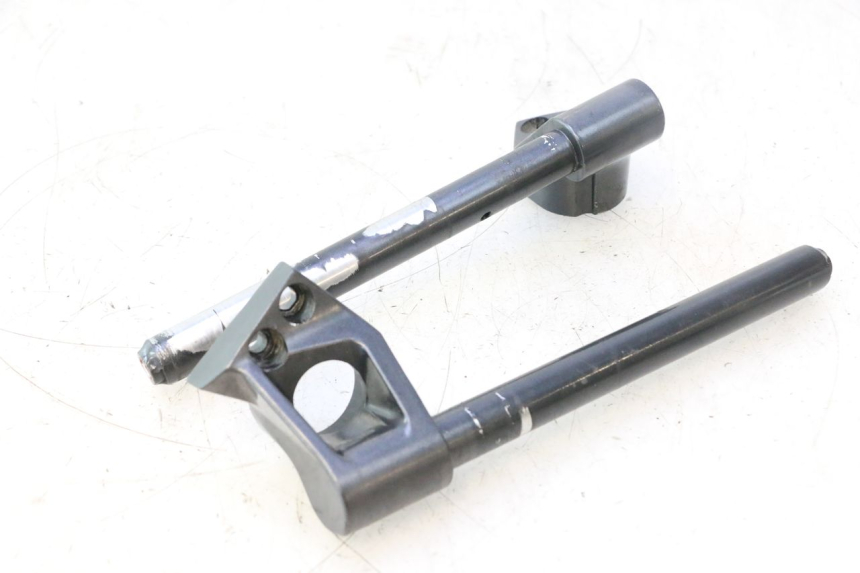 photo de HANDLEBAR KAWASAKI ZZR 600 (1995 - 2004) - Technical close-up