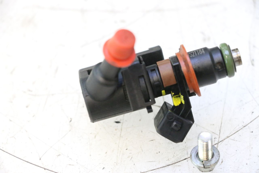 photo de FUEL INJECTOR KYMCO AGILITY CITY 16P 125 (2015 - 2024) - Fixing points details