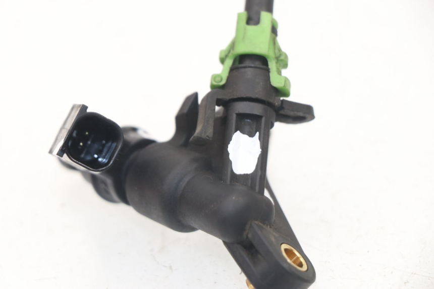 photo de FUEL INJECTOR HONDA CBF 125 (2009 - 2015) - Alternative perspective