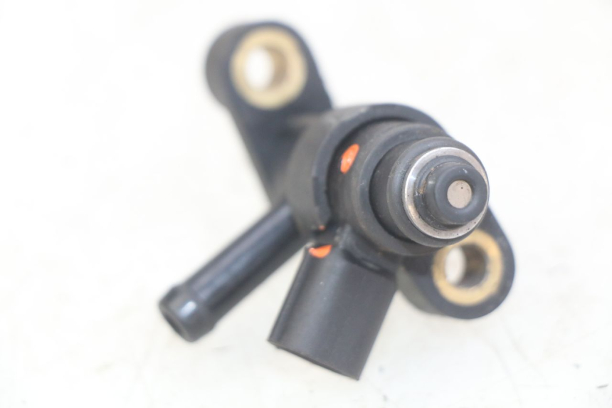 photo de INJECTOR PEUGEOT DJANGO 4T 50 (2014 - 2019) - Zoom on usage condition