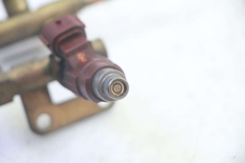 photo de FUEL INJECTOR SUZUKI DL V STROM 1000 (2002 - 2007) - Product overview