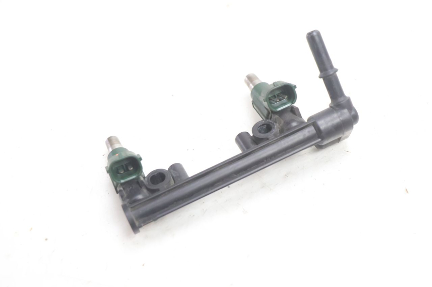 photo de FUEL INJECTOR KAWASAKI ER-6 ER6 N 650 (2005 - 2009) - Alternative perspective