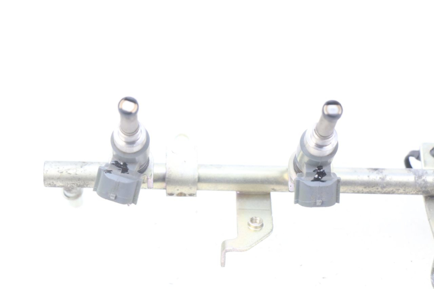 photo de INJECTOR YAMAHA FJR ABS 1300 (2016 - 2020) - Component detail