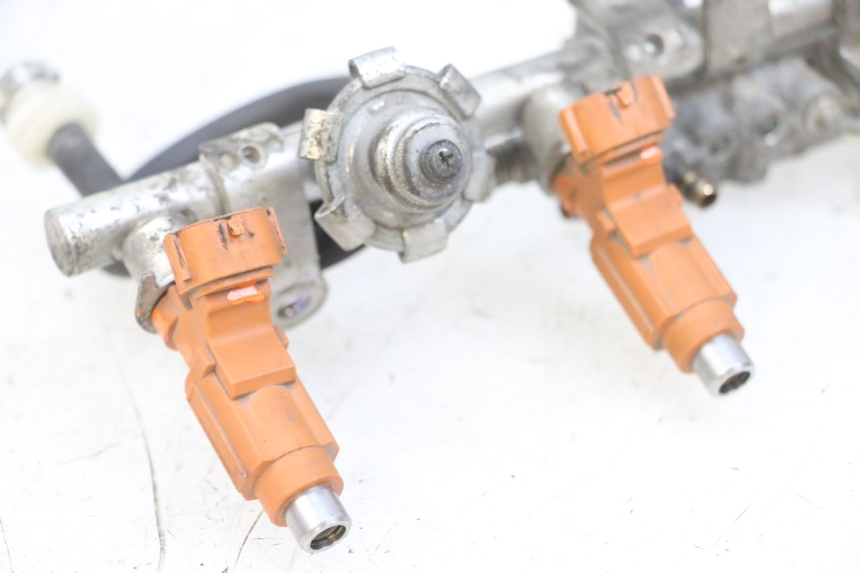 photo de FUEL INJECTOR YAMAHA FJR ABS 1300 (2006 - 2012) - Checked used part