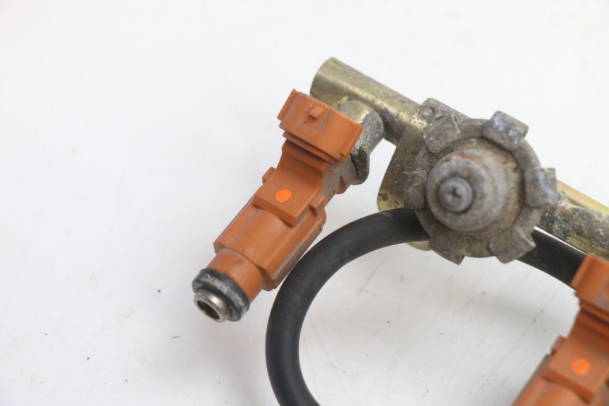 photo de FUEL INJECTOR YAMAHA FJR 1300 (2001 - 2005) - Component detail