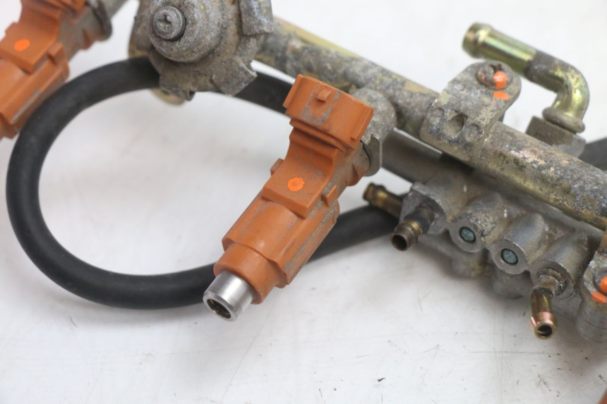 photo de FUEL INJECTOR YAMAHA FJR 1300 (2001 - 2005) - Zoom on usage condition