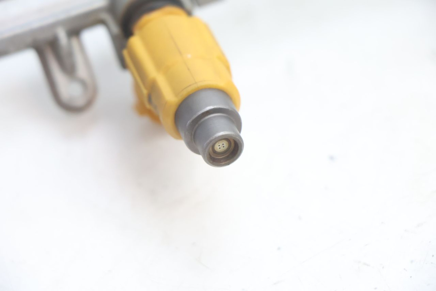 photo de FUEL INJECTOR YAMAHA FJR 1300 (2001 - 2005) - Product overview