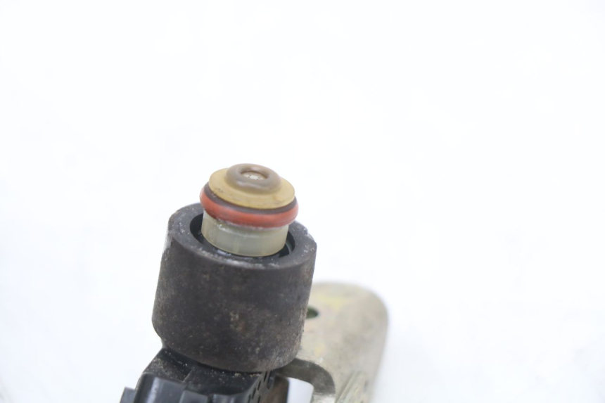 photo de FUEL INJECTOR HONDA FJS SILVER WING SILVERWING 400 (2005 - 2008) - Technical close-up