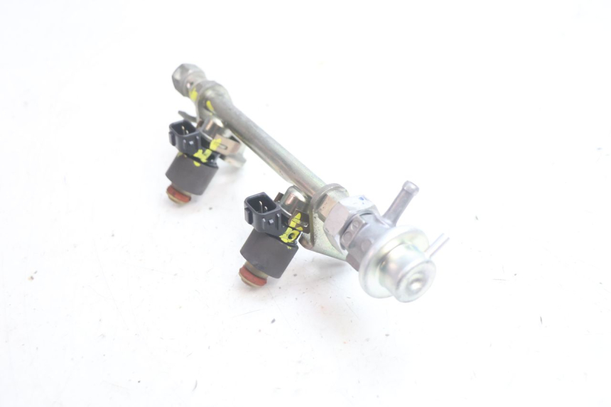 photo de FUEL INJECTOR HONDA FJS SILVER WING SILVERWING 400 (2005 - 2008) - Component detail