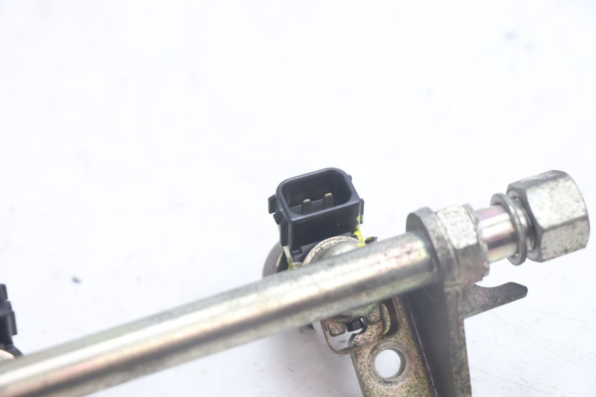 photo de FUEL INJECTOR HONDA FJS SILVER WING SILVERWING 400 (2005 - 2008) - Checked used part