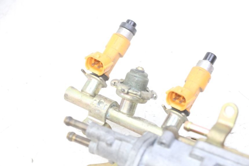 photo de FUEL INJECTOR YAMAHA FZ6 N FAZER 600 (2004 - 2006) - Markings and original references