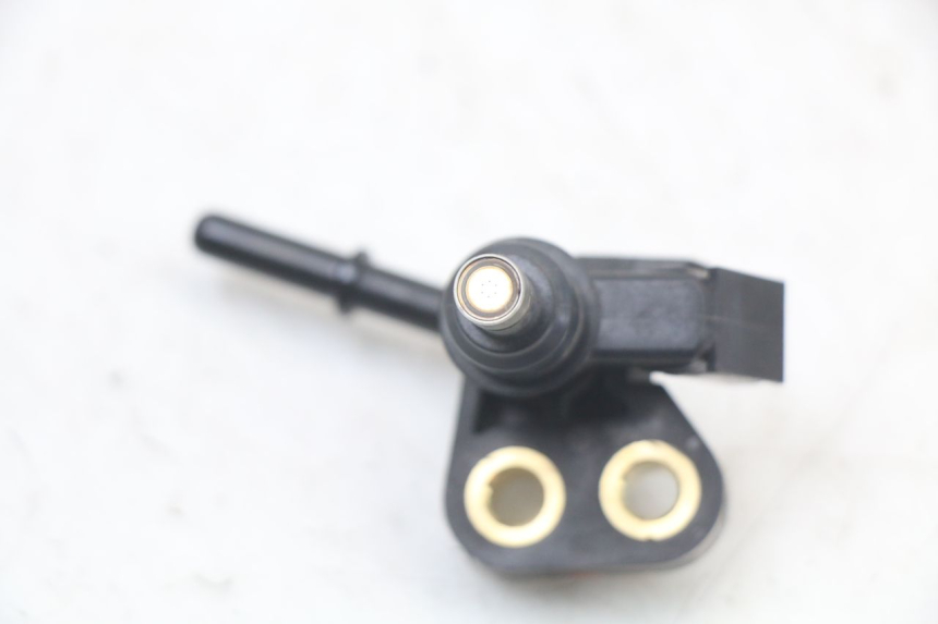 photo de INJECTOR HONDA PCX (JF28) 125 (2009 - 2011) - Technical close-up